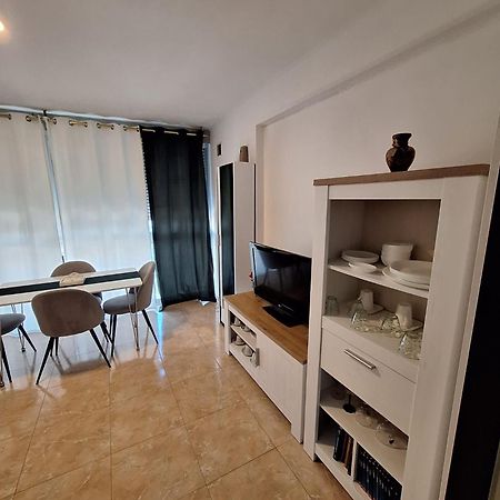 Beautiful New One Bedroom Apartament In Benidorm Eksteriør bilde