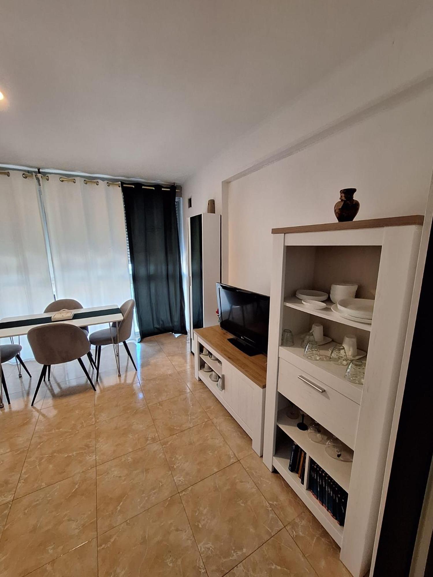 Beautiful New One Bedroom Apartament In Benidorm Eksteriør bilde